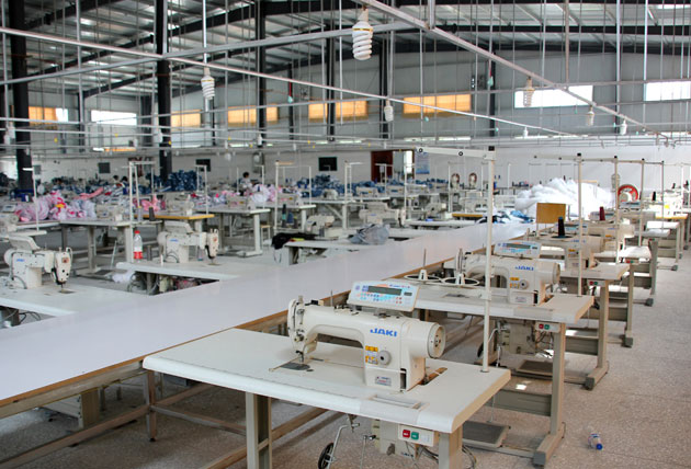 服裝ERP如何通過計算機軟件開發(fā)提升企業(yè)工廠管理效益